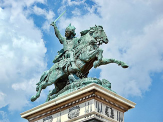 Estatua ecuestre del caudillo galo Vercingétorix, en Clermont-Ferrand, obra de F. B. Bartholdi (1903) .